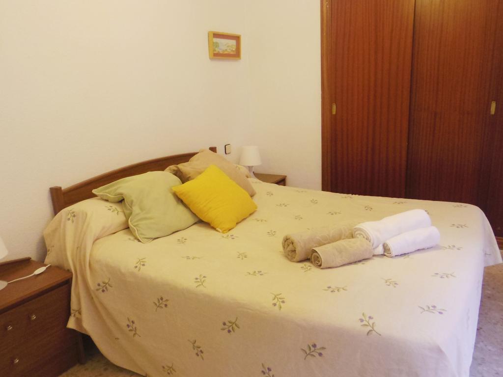 Centrico Donkey Parking Apartamento Sevilha Exterior foto